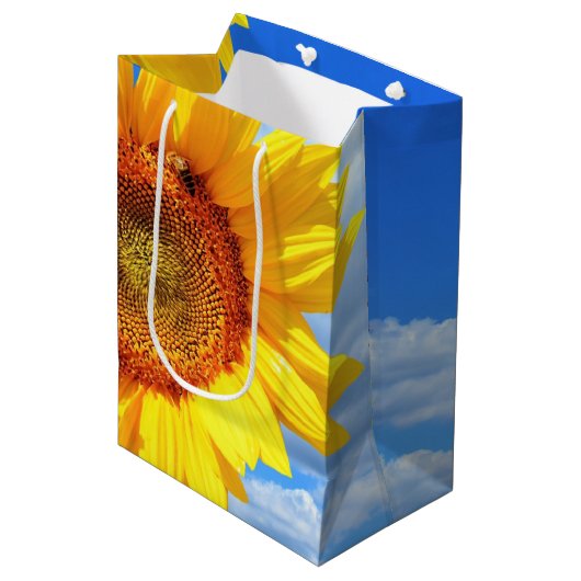 Zonnebloem met bijen Gift Bag Medium Cadeauzakje (Voorkant Gekanteld)