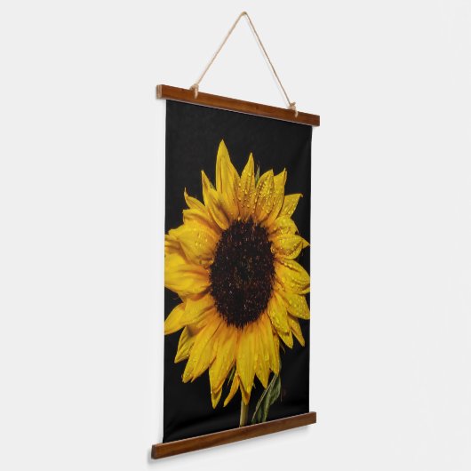 Zonnebloem met waterdruppels hangend wandkleed (Gebogen)
