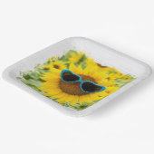 Zonnebloem met zonnebril op hout papieren bordje (Gebogen)