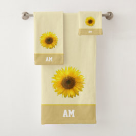 Zonnebloem & Monogram op Licht Beige Bad Handdoek