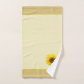 Zonnebloem & Monogram op Licht Beige Bad Handdoek (Handdoek)