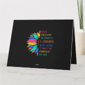 Zonnebloem onderschat nooit de kracht van oma kaart (Achterkant)