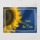 Zonnebloem op blauwe bruiloft Save the Date Aankondigingskaart (Voorkant)