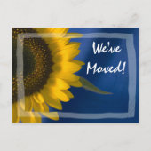 Zonnebloem op blauwe verandering van adresaankondi aankondigingskaart (Voorkant)