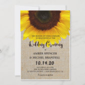 Zonnebloem op Burlap Rustic Country Wedding Invite Kaart (Voorkant)