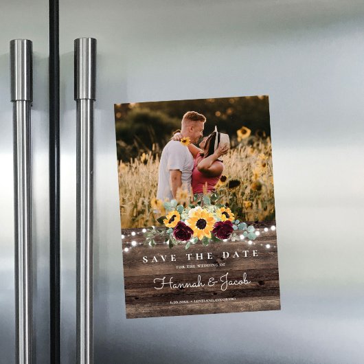 Zonnebloem Rozen Foto Barn Wood Save the Date Magnetische Uitnodiging