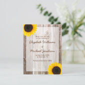 Zonnebloem rustieke schuur Save the Date Aankondig (Staand voorkant)
