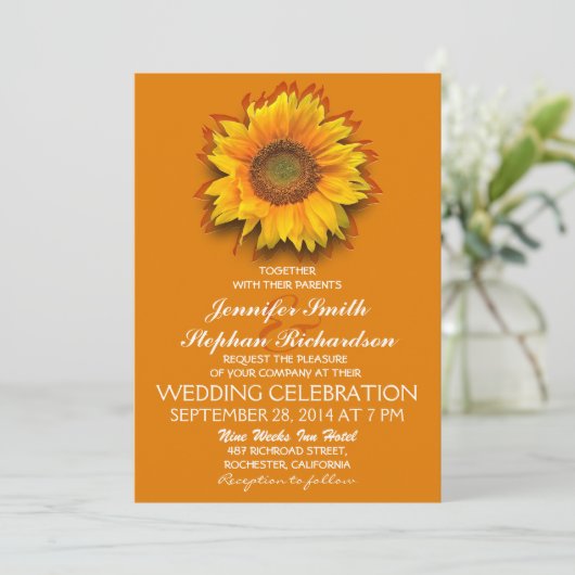 Zonnebloem sinaasappel geel bruiloft uitnodigingen (Staand voorkant)