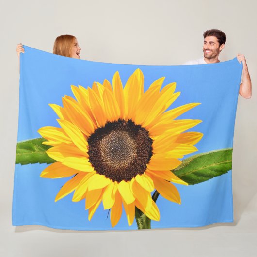 Zonnebloem tegen zon op blauwe hemel - Zomer Fleece Deken (In situ)