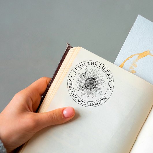 Zonnebloem uit de bibliotheek van aangepaste naam  rubberstempel