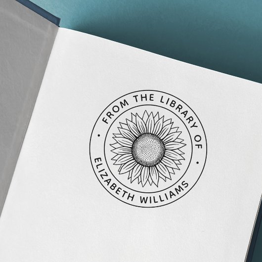 Zonnebloem uit de bibliotheek van boek aangepaste zelfinktende stempel