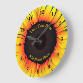 Zonnebloem wandklok met aangepaste tekstnaam (Hoek)