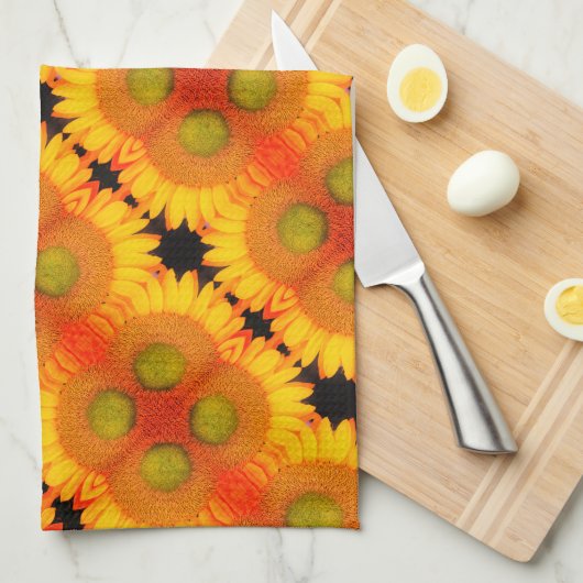 Zonnebloemcentrum omhoog Sluiten Abstracte Florenc Theedoek (Quarter Fold)