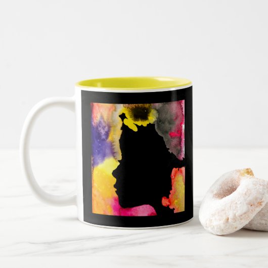 Zonnebloemdame silhouette waterverf tweekleurige koffiemok (Met donut)