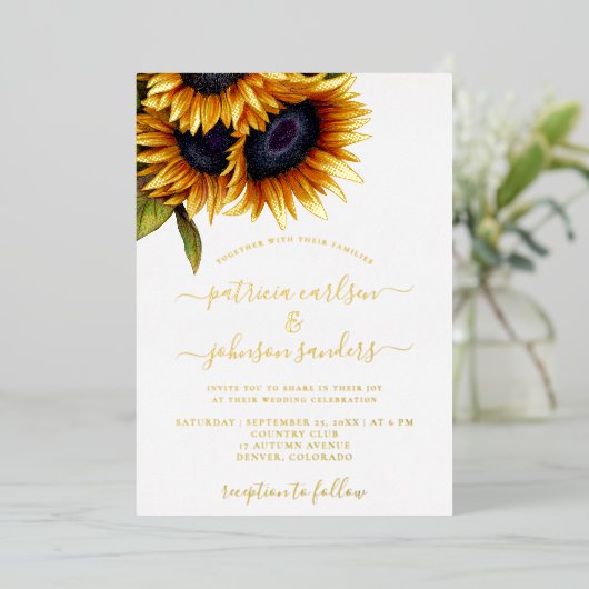 Zonnebloemelegant goudfolie, chic script bruiloft folie uitnodiging (Staand Voorkant)