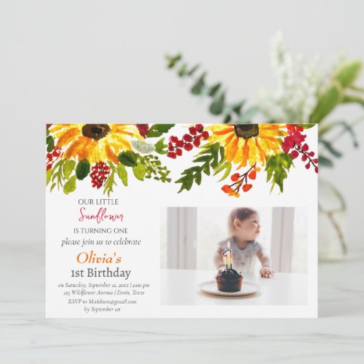 Zonnebloemen 1e Verjaardag Meisje Foto Floral Kaart (Staand voorkant)