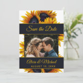 Zonnebloemen bloeien | Goud en marine foto bruilof Save The Date (Staand voorkant)