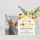 Zonnebloemen en bijen Foteo 1e verjaardag Kaart (Staand voorkant)