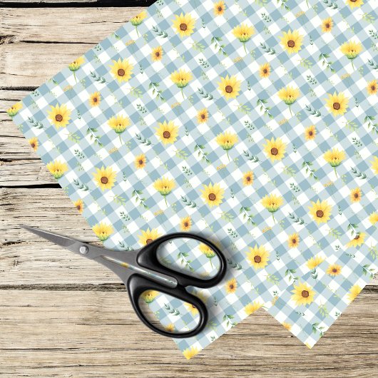 Zonnebloemen en blauwe gingham tissuepapier