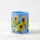 ZONNEBLOEMEN EN BLAUWE LUCHT MOK (Midden)