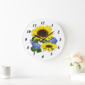 Zonnebloemen en brandkranen ~ klok (Huis)