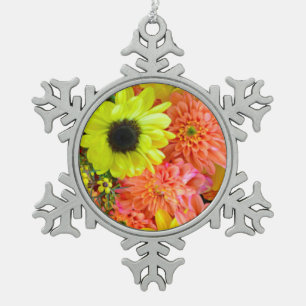 Zonnebloemen en dahlias-kerstversiering tin sneeuwvlok ornament
