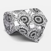 Zonnebloemen en goudvinken in zwart-wit stropdas (Opgerold)