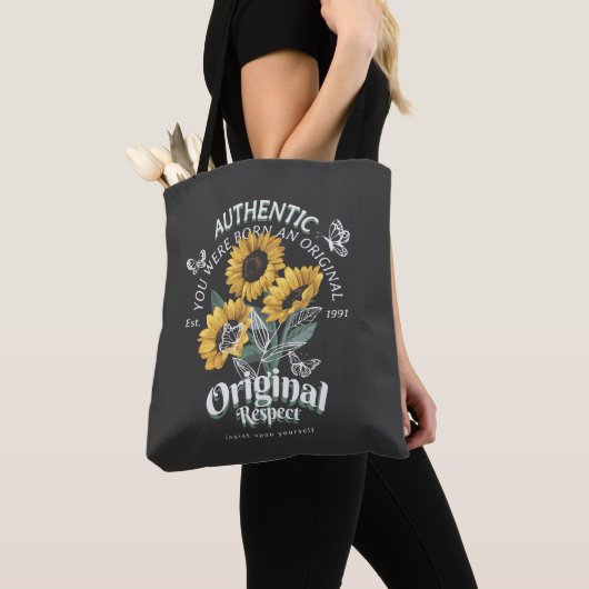 Zonnebloemen en vlinderbloemigen Grafisch Tote Bag (Dichtbij)