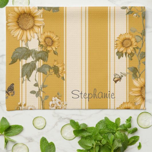 Zonnebloemen en vlinders op gele strepen (2) theedoek (Gevouwen)