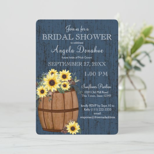 Zonnebloemen en wijnvat Rustiek Vrijgezellenfeest Kaart (Staand voorkant)