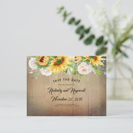 Zonnebloemen en witte bloemen Herfst Save the Date Aankondigingskaart (Staand voorkant)