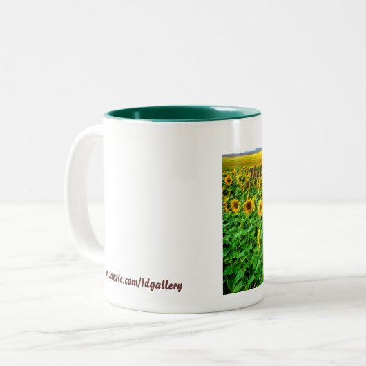 Zonnebloemen - groen door TDGallery Tweekleurige Koffiemok (Voorkant links)