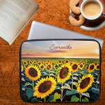 Zonnebloemen Handtekening Laptop Sleeve<br><div class="desc">Dit charmante sleeve geeft uw laptop een vleugje landelijke aantrekkingskracht. Personaliseer het met uw gewenste naam of initialen.</div>