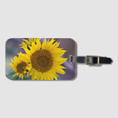 Zonnebloemen in de nabijheid Foto Bagagelabel (Voorkant (horizontaal))