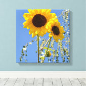 Zonnebloemen in de Sky Canvas Print (Insitu (Houten vloer))