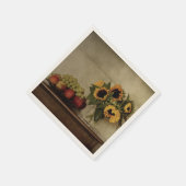 Zonnebloemen in Vase, Bowl van fruit op tafel Servetten (Hoek)