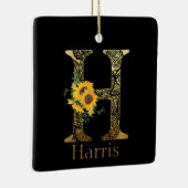 Zonnebloemen met zwarte en goudletters H Keramisch Ornament (Rechts)