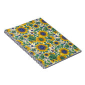 Zonnebloemen. Oekraïens volks kunstpatroon. Notitieboek (Rechterzijde)