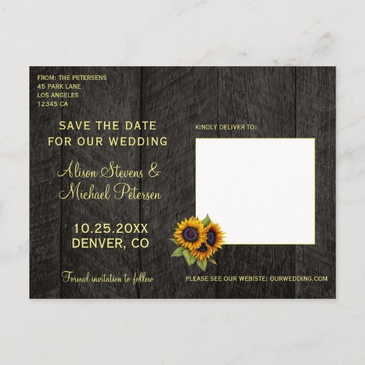 Zonnebloemen rustieke schuur hout opslaan de datum aankondigingskaart (Achterkant)