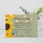 Zonnebloemen Sage Wood Lights Rehearsal Dinner Kaart (Staand voorkant)