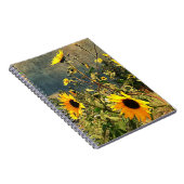 Zonnebloemen voor de Storm wolken Notitieboek (Rechterzijde)