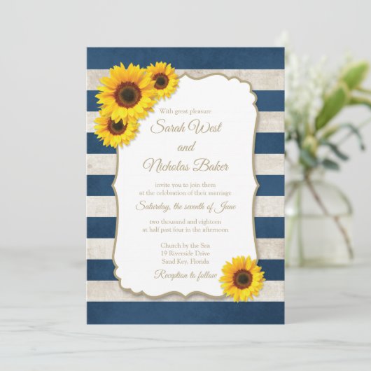 Zonnebloemenstrepen rustieke marineblauwe bruiloft kaart (Staand voorkant)