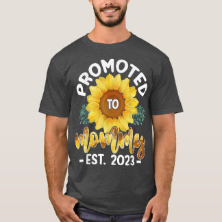 Zonnebloemkool bevorderd tot mammie EST 2023 T-shi T-shirt