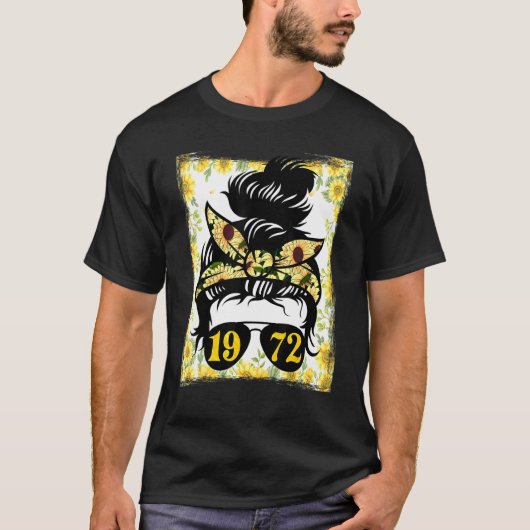 Zonnebloemmoeder geboren in 1972 t-shirt (Voorkant)