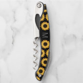 Zonnebloemmonogram Rustic Country Weddenschap Kurkentrekker (Voorkant)