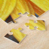 Zonnebloempje maakt puzzel dicht legpuzzel (Zijkant)