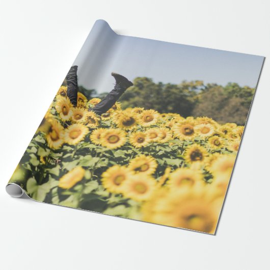 Zonnebloemveld overdag cadeaupapier (Uitgerold)