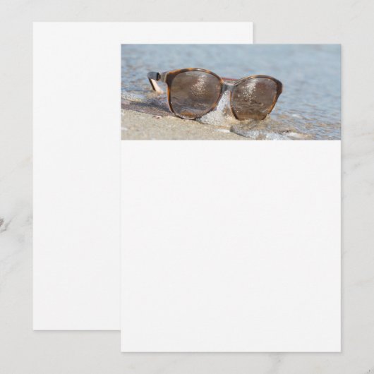 Zonnebrillen op het strand kaart (Voorkant / Achterkant)