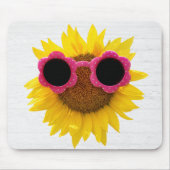 Zonnebrillen op zonnebloemen muismat (Voorkant)