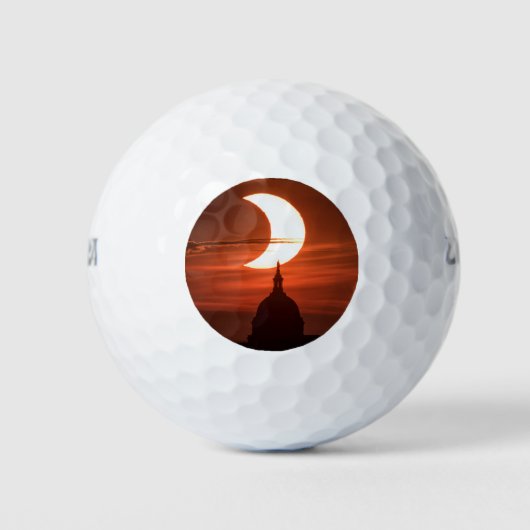Zonneclipse 2021 golfballen (Voorkant)